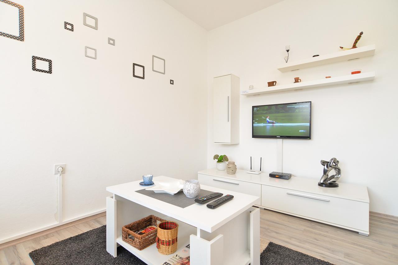 Apartment Branko 1601 Фажана Экстерьер фото
