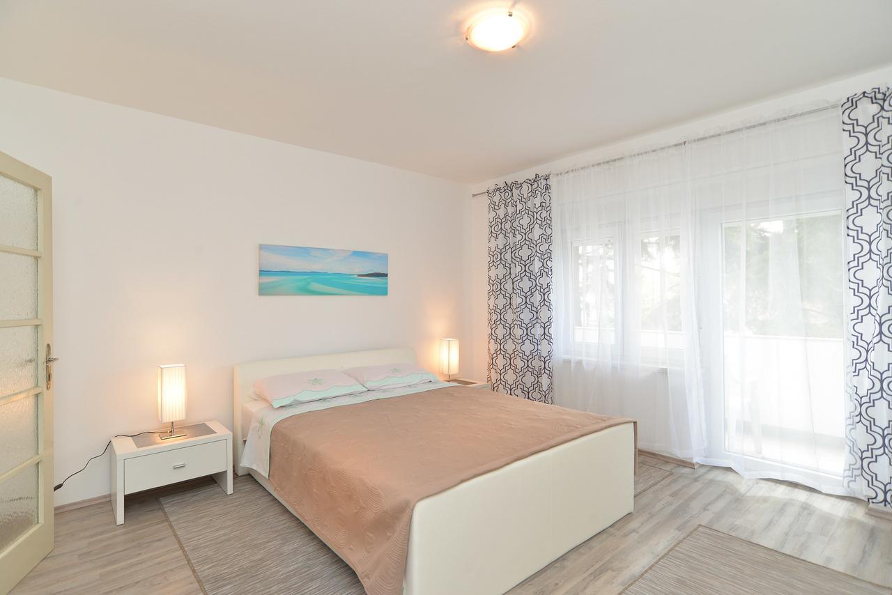 Apartment Branko 1601 Фажана Экстерьер фото