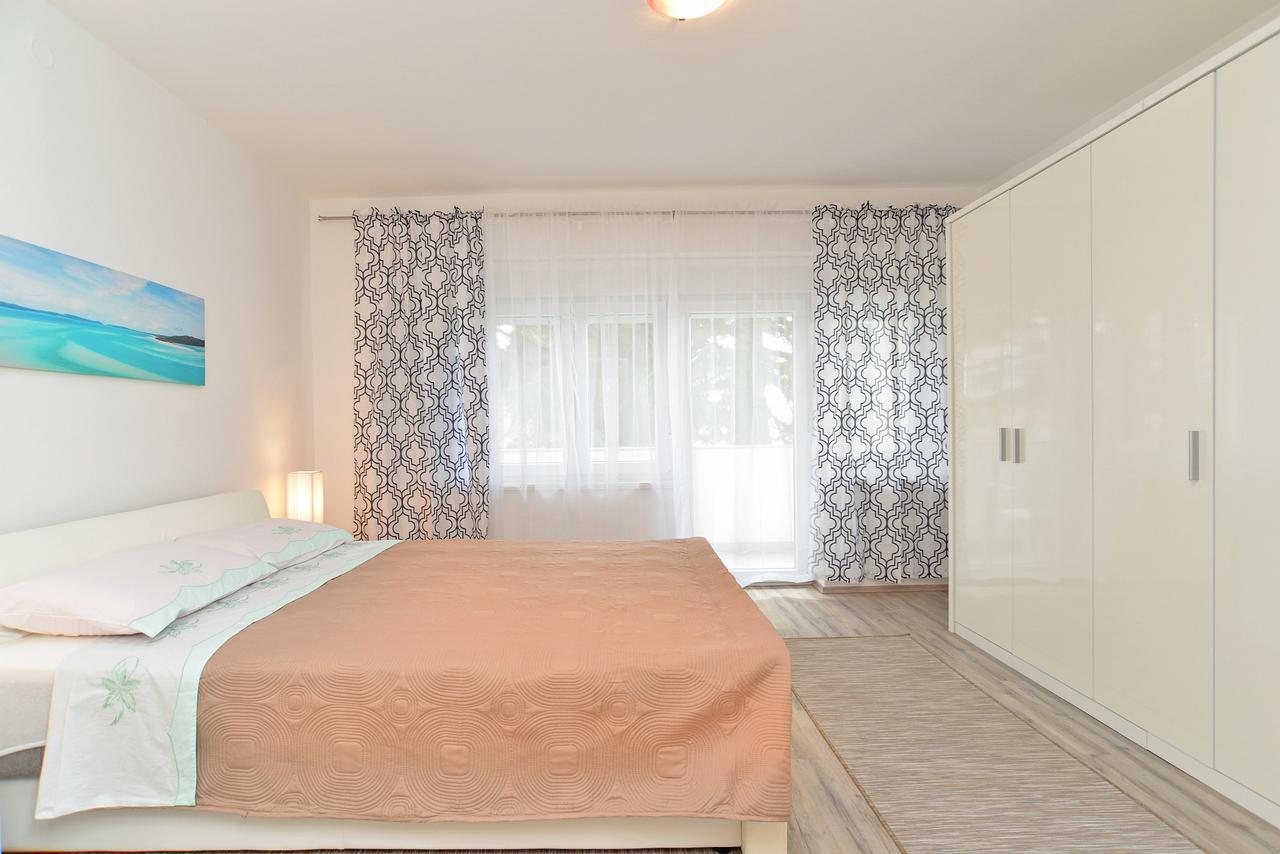 Apartment Branko 1601 Фажана Экстерьер фото